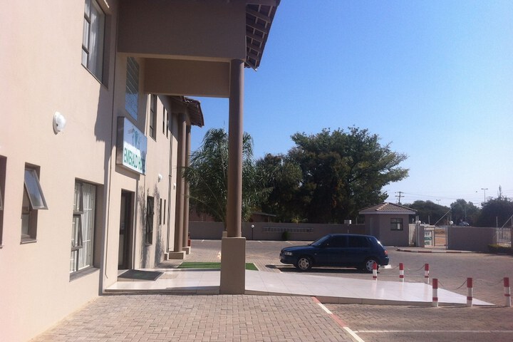Property Grounds 23 of 26