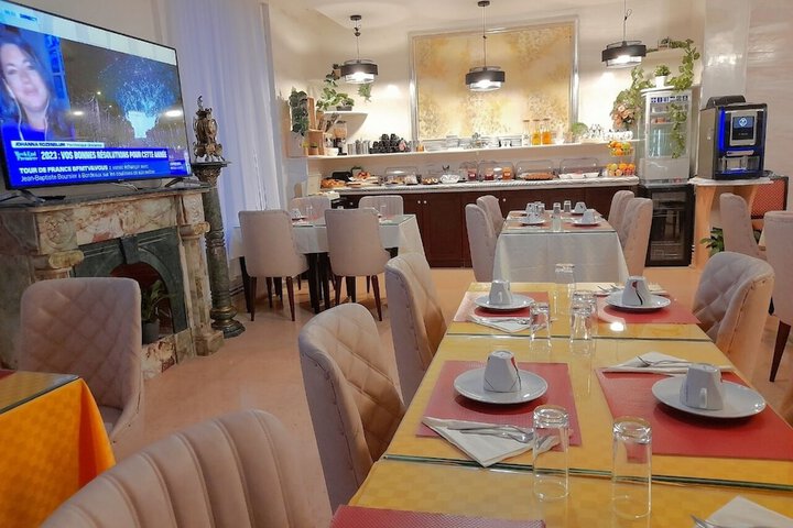 Dining 94 of 118
