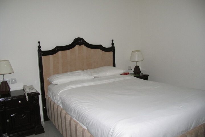 Room 5 of 45