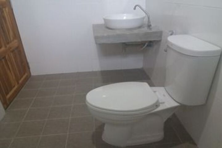 Room 2 of 15