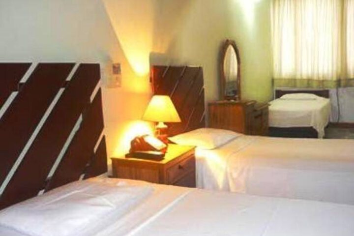 Photo 6