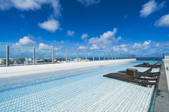 Pool 65 of 138