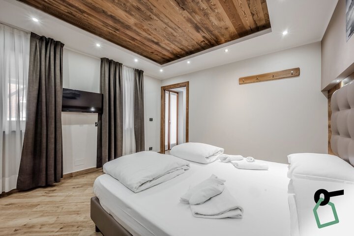 Room 8 of 39