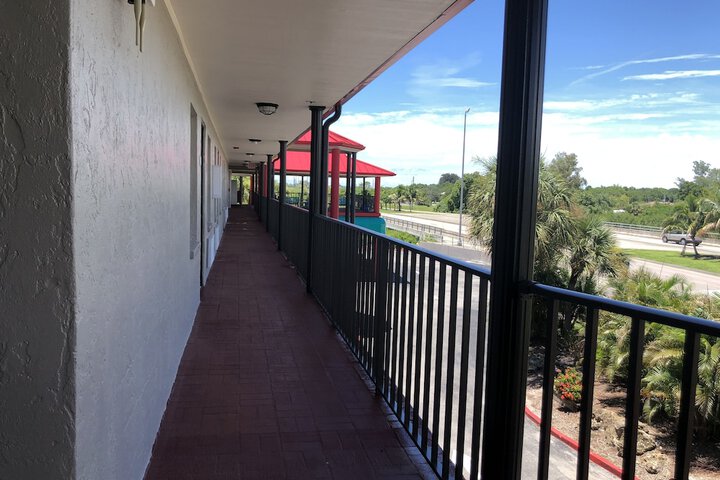 Terrace/Patio 57 of 114