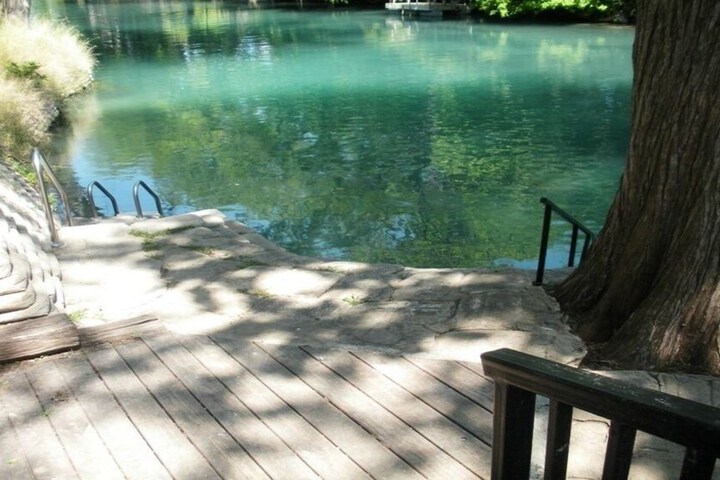 Property Grounds 33 of 43