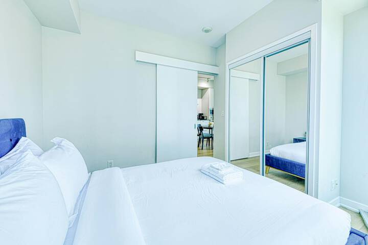 Room 16 of 198