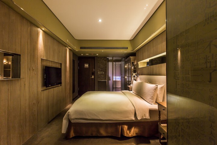 Room 14 of 59