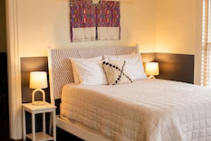 Room 52 of 126