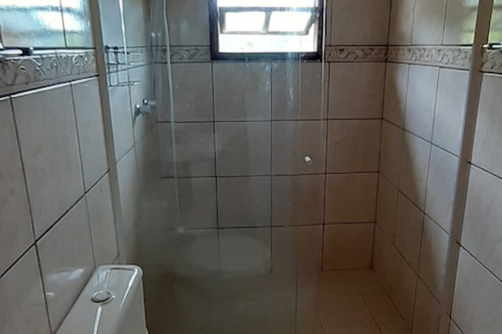 Room 10 of 20