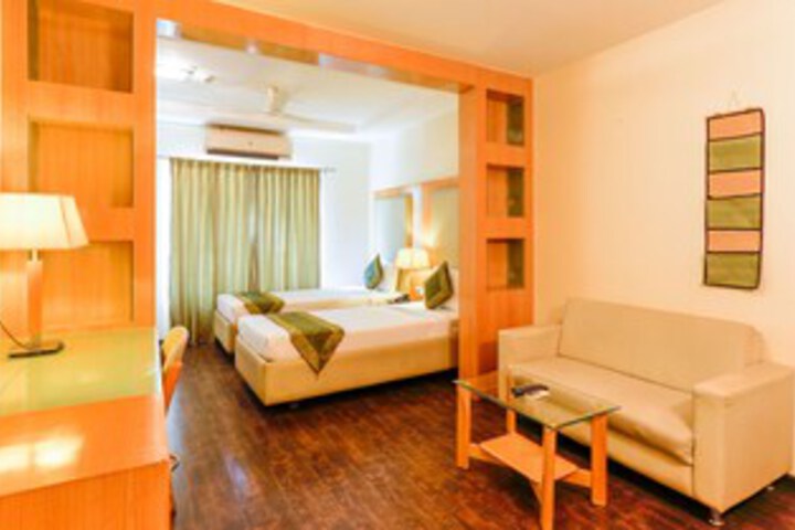 Room 58 of 97