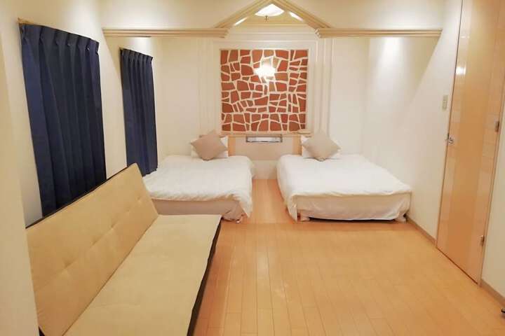 Room 40 of 62