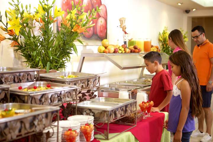 Food court