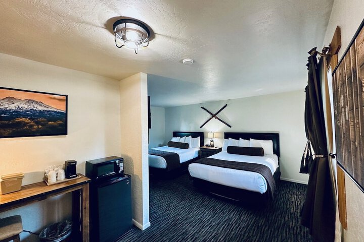 Room 8 of 20