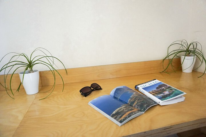 Room 8 of 36