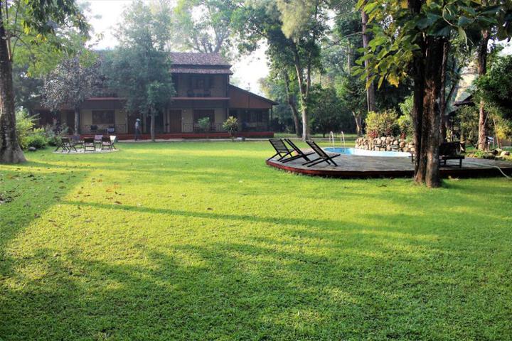 Royal Park Hotel