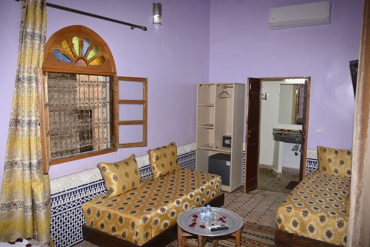 Room 46 of 84