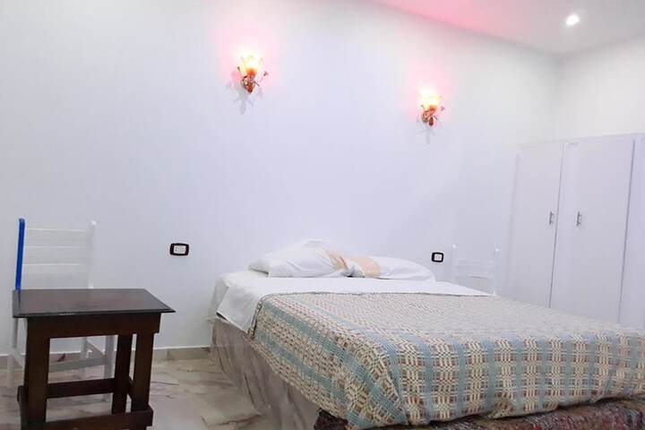 Room 22 of 151