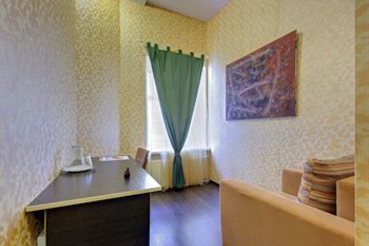 Room 39 of 42