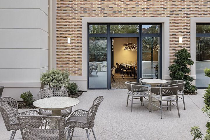 Terrace/Patio 10 of 43