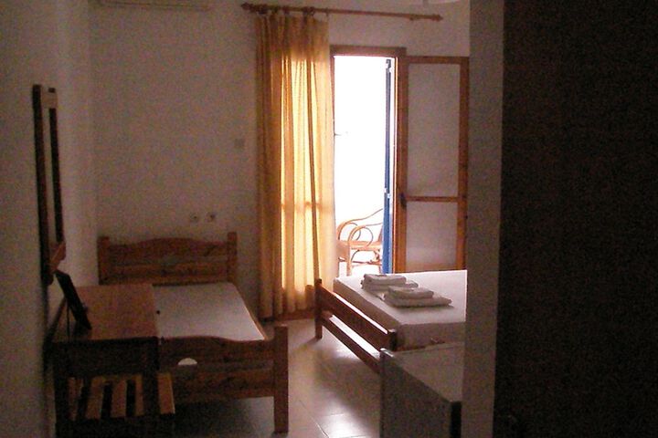 Room 3 of 22