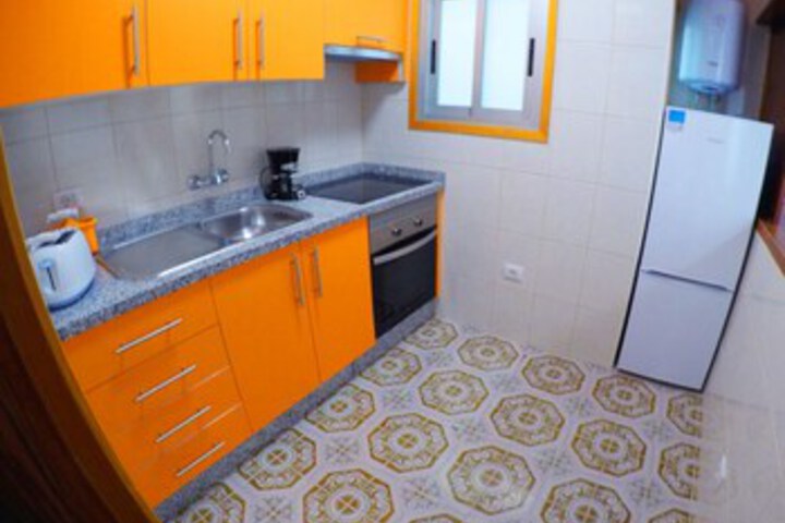 Room 15 of 24