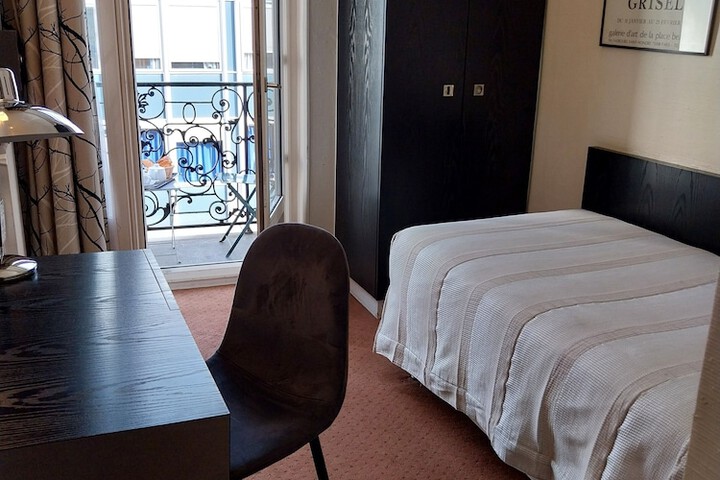Room 41 of 92