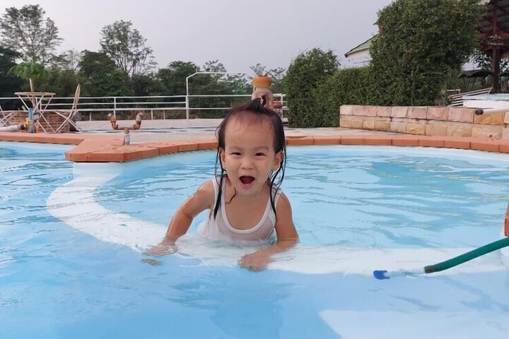 Pool 55 of 308