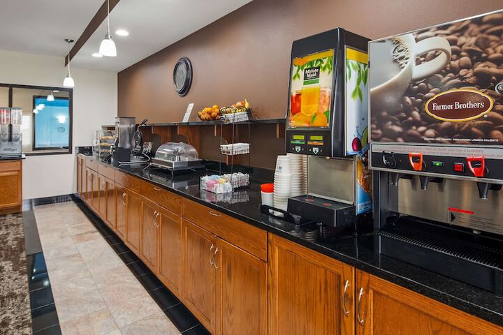 Breakfast/Coffee Service 12 of 14