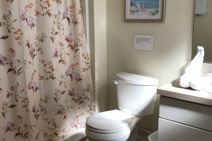 Room 5 of 44