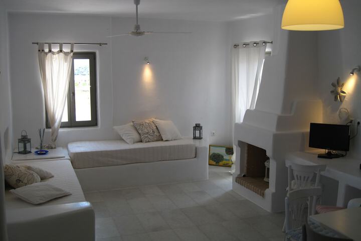 Room 13 of 23