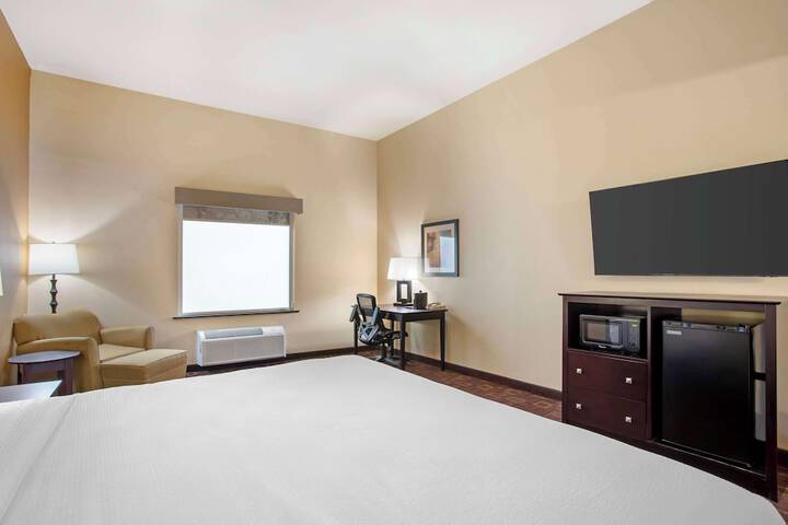 Room 22 of 40