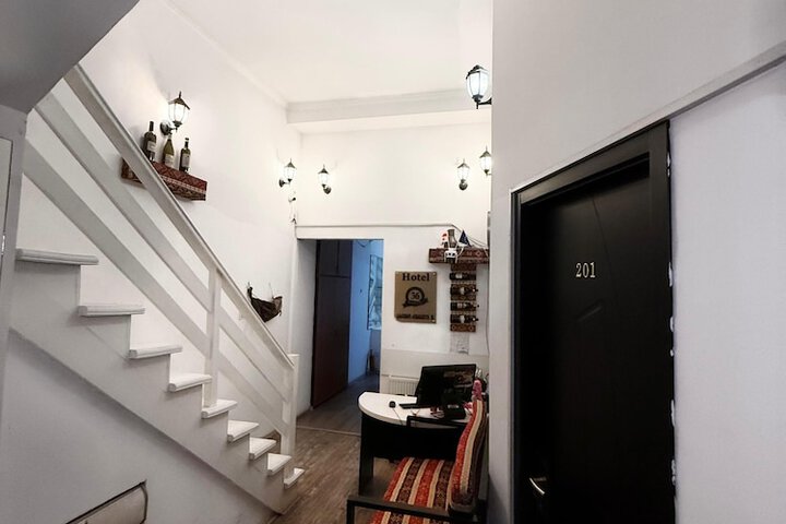 Hotel Interior 16 of 131