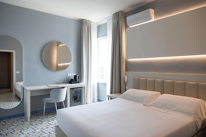 Room 17 of 57