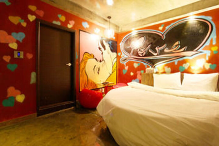 Room 34 of 78