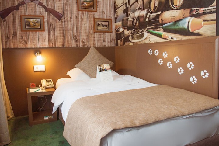 Room 4 of 70