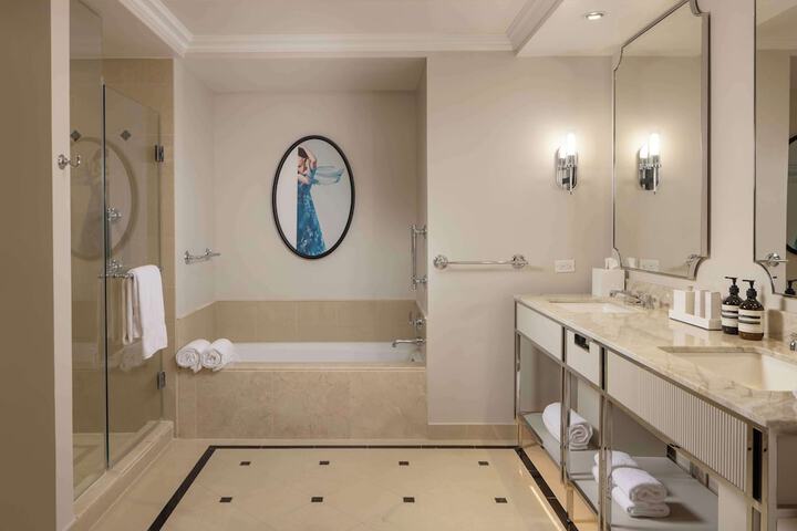 Bathroom shower
