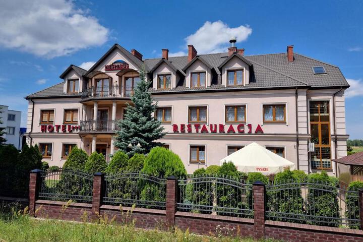 Exterior of Hotel Hesperus