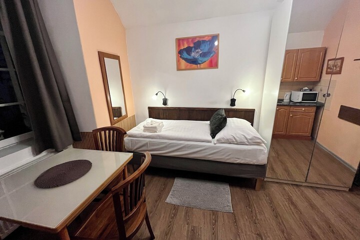 Room 16 of 56
