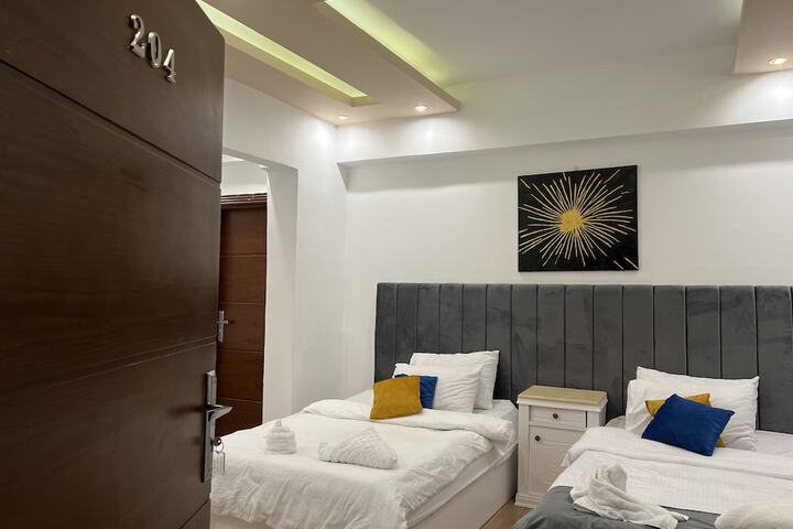 Room 18 of 53