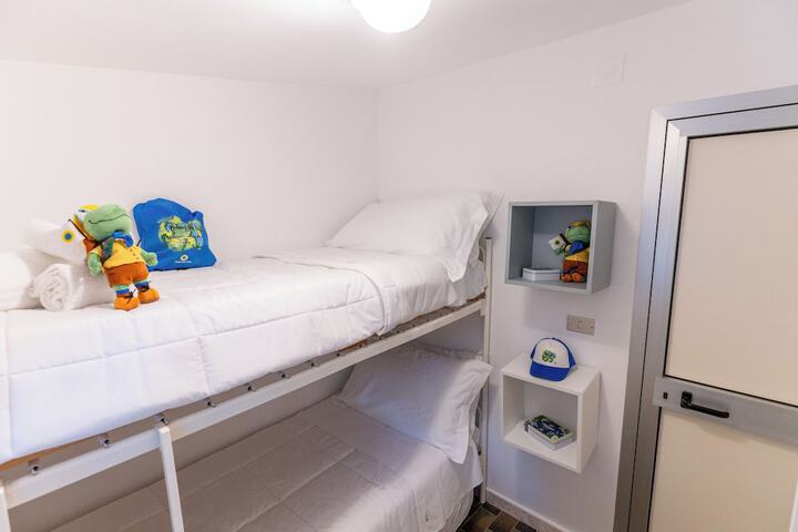 Room 19 of 91