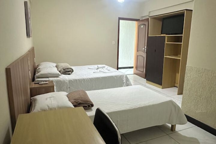 Room 38 of 90