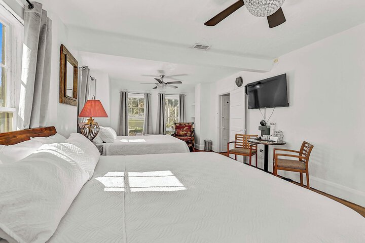 Room 19 of 36