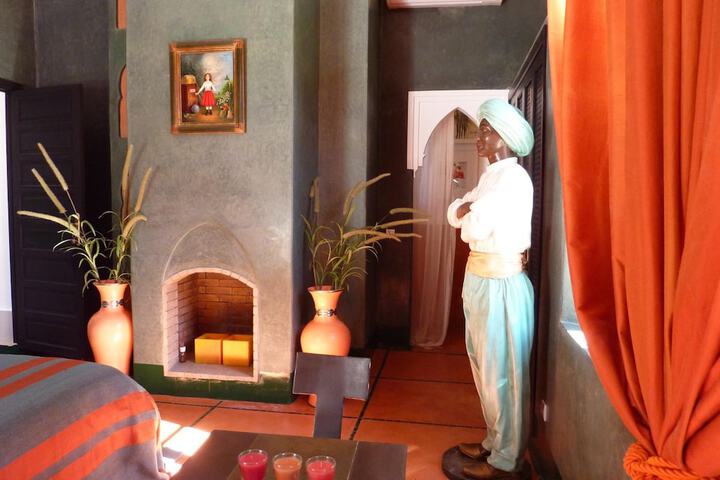 Room 22 of 59