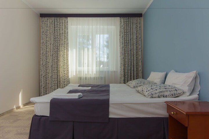 Room 3 of 17