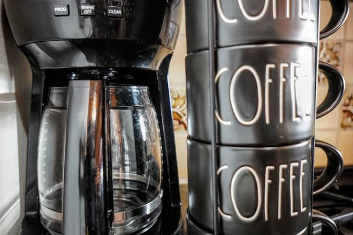 Breakfast/Coffee Service 144 of 241