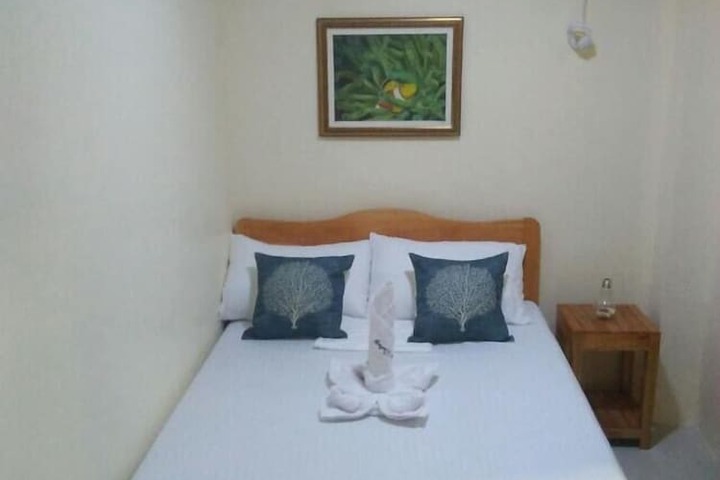 Room 3 of 16