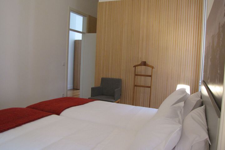 Room 15 of 53