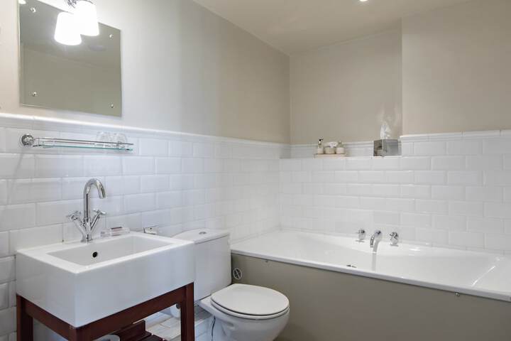 Bathroom Interior Photo