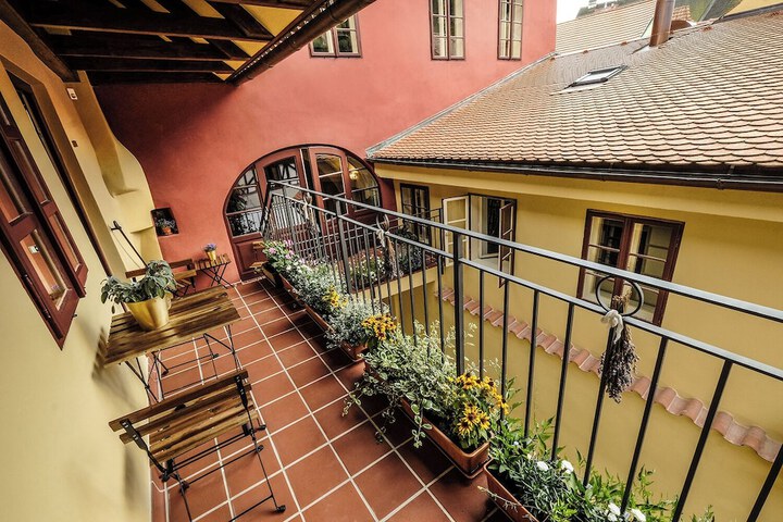 Terrace/Patio 67 of 183
