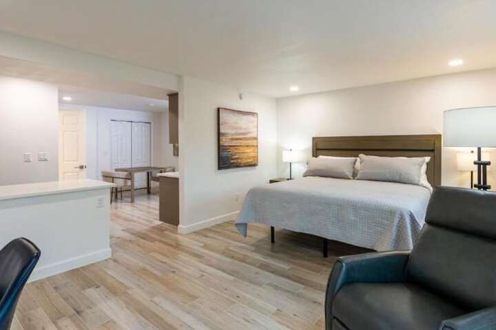 Room 14 of 30